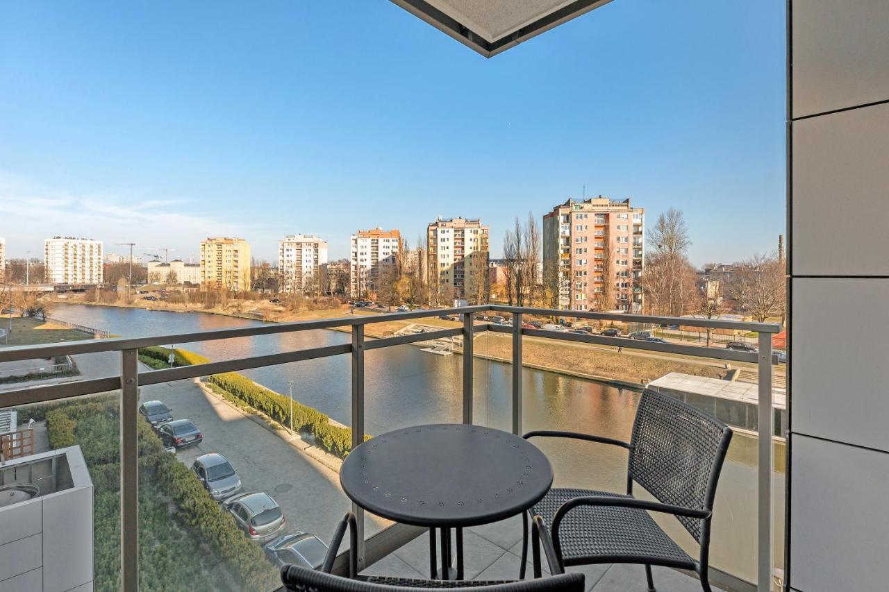 Nowa Motlawa Spa, Pool, Gym & Parking By Downtown Apartments Gdańsk Exteriör bild